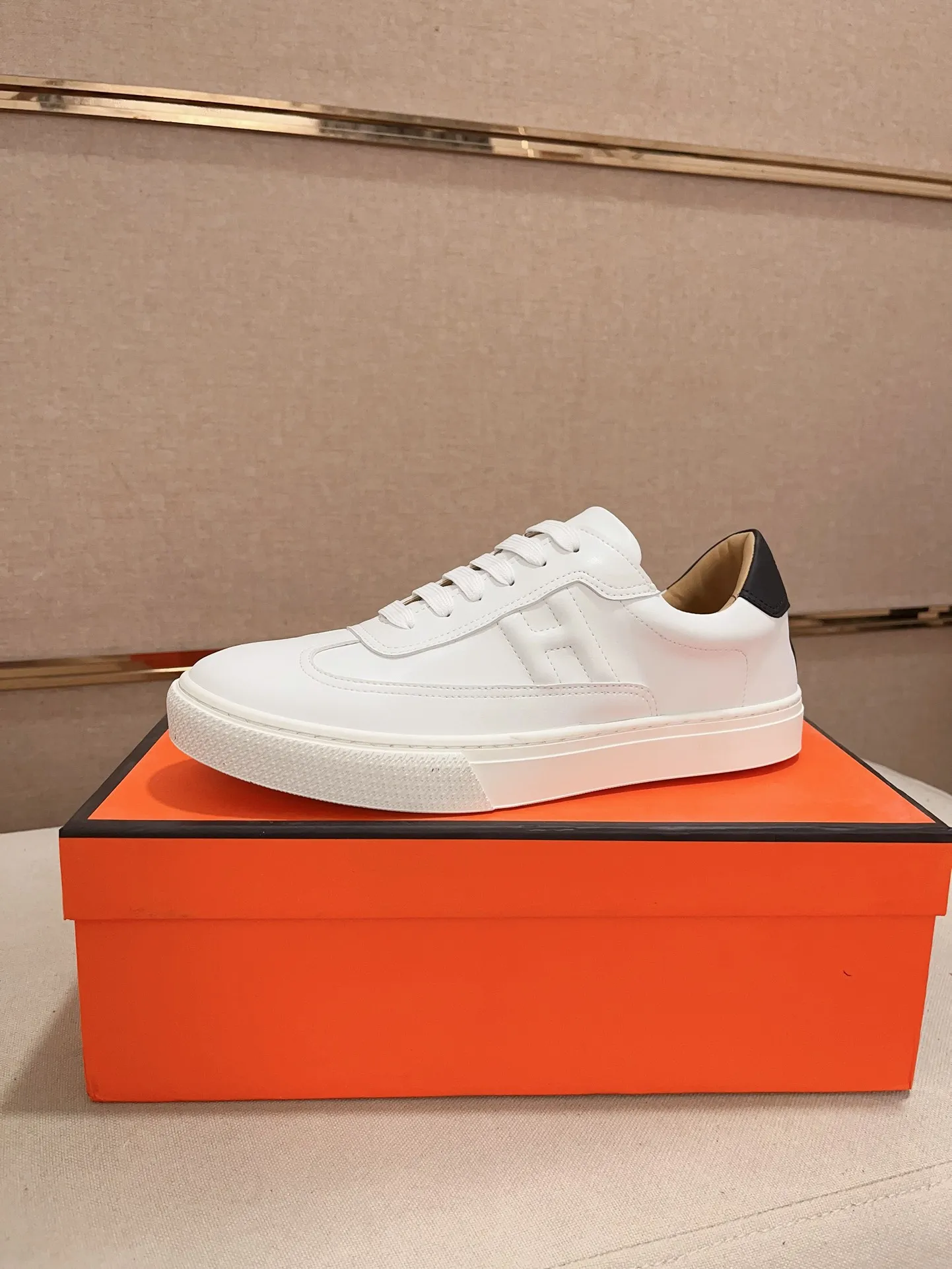 Men's clothing and shoes💰: 400💰《HERMES》【Classic Original Version】Hermès; Top 🔝 Purchasing Agency 🔍🔍Latest 🇺🇸Sold simultaneously at counters, original imported from Italy ▲▲Cow leather▲ ▲Exquisite workmanship (Italian 🇮🇹imported water-dyed 🐂cowhide lining) sole: original sole provided by the original factory, ⚠️exclusive double-layer activity·TPR·rubber·combined molded outsole; Code number: 36-44 (45/46 can be customized, non-refundable)